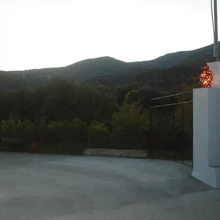 Perivoli Platis Gialos (Sifnos)