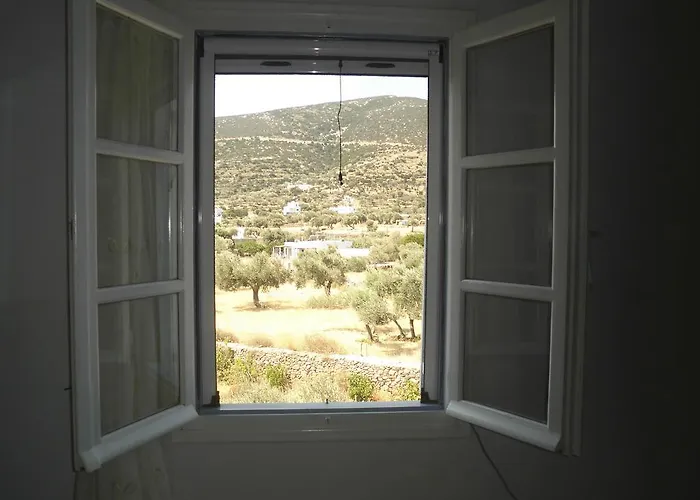 Perivoli Platis Gialos (Sifnos)